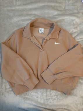 Nike Women’s Cropped Collared Sweatshirt - Taupe Brown